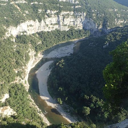 Le Rocher De Sampzon Exterior photo